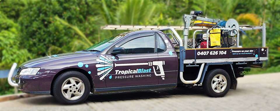 TropicalBlast Pressure Washing Ute - Professional cleaning equipment